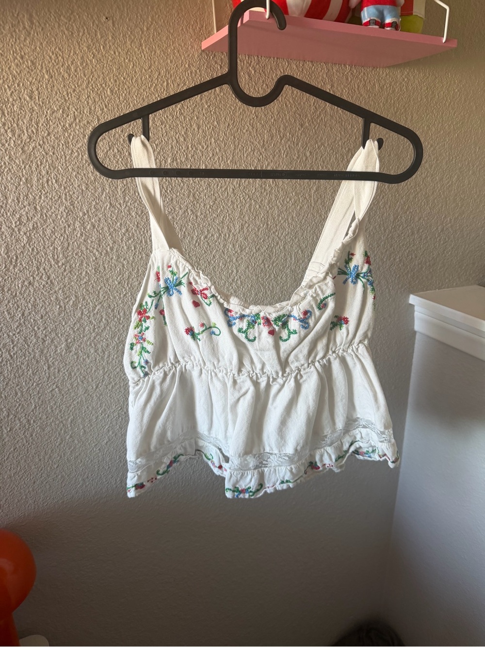 XL Sim & Sam White Multicolored Embroidered Babydoll Tank